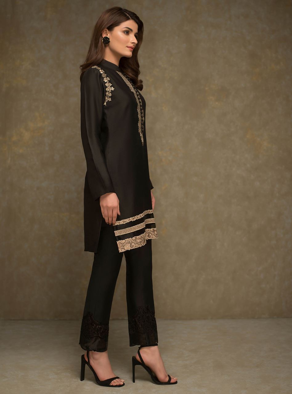Zainab Chottani | Casual Pret | BLACK JASPER