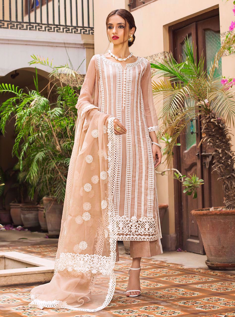 Zainab Chottani | Luxury Pret | CRÈME DUST