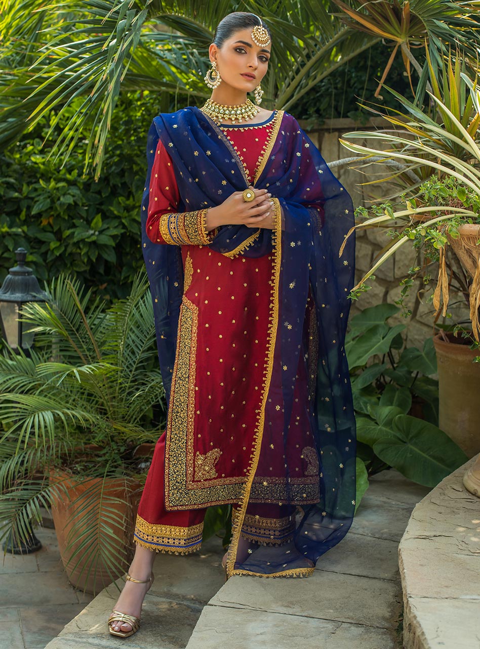 Zainab Chottani | Semi Formals | MEHTAB