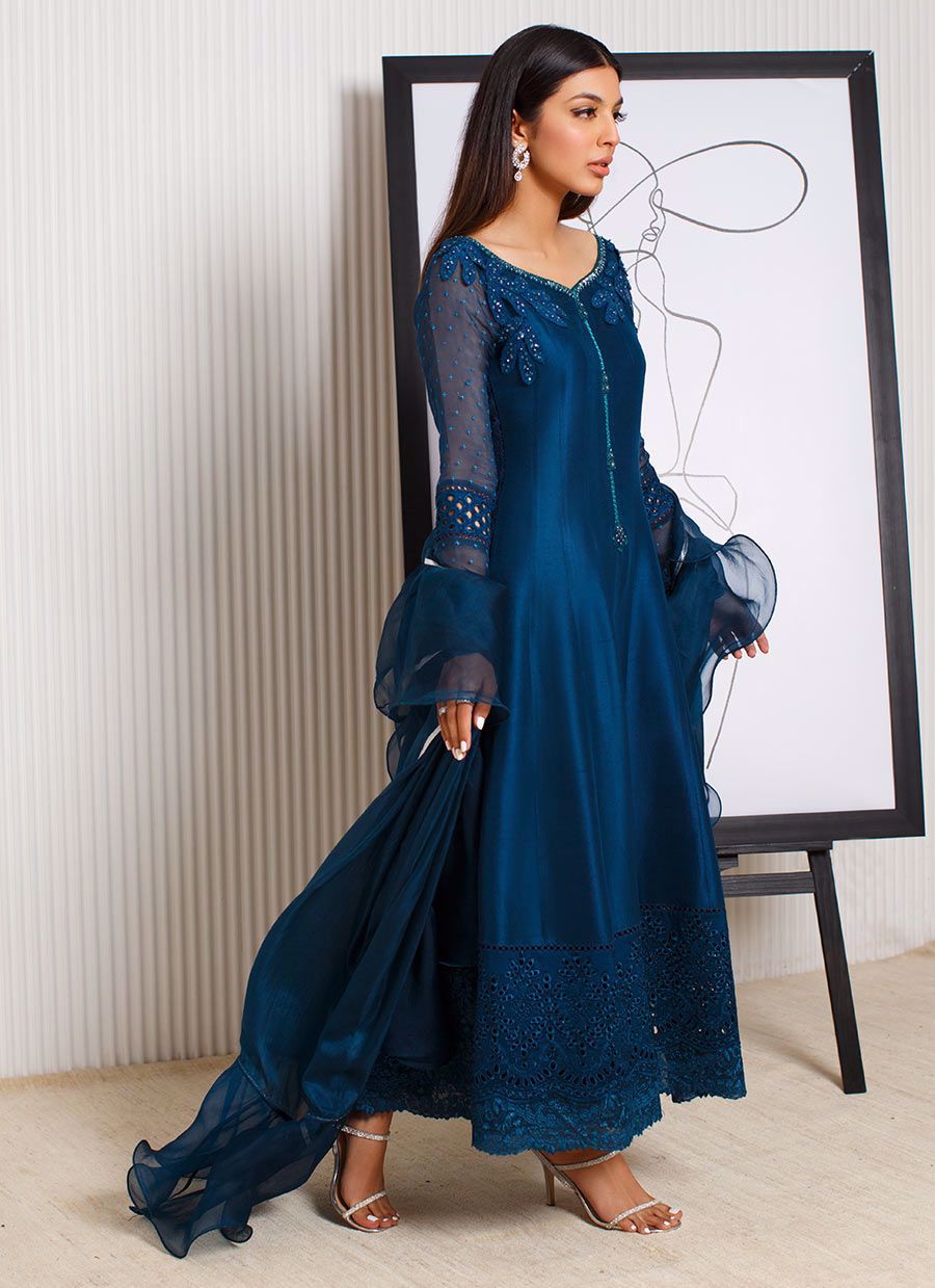 Farah Talib Aziz | Designer Picks 24 | SAPPHIRE CUTWORK SHIRT AND DUPATTA