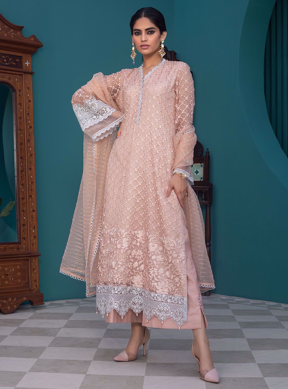 Zainab Chottani | Casual Pret | PINK PEARL