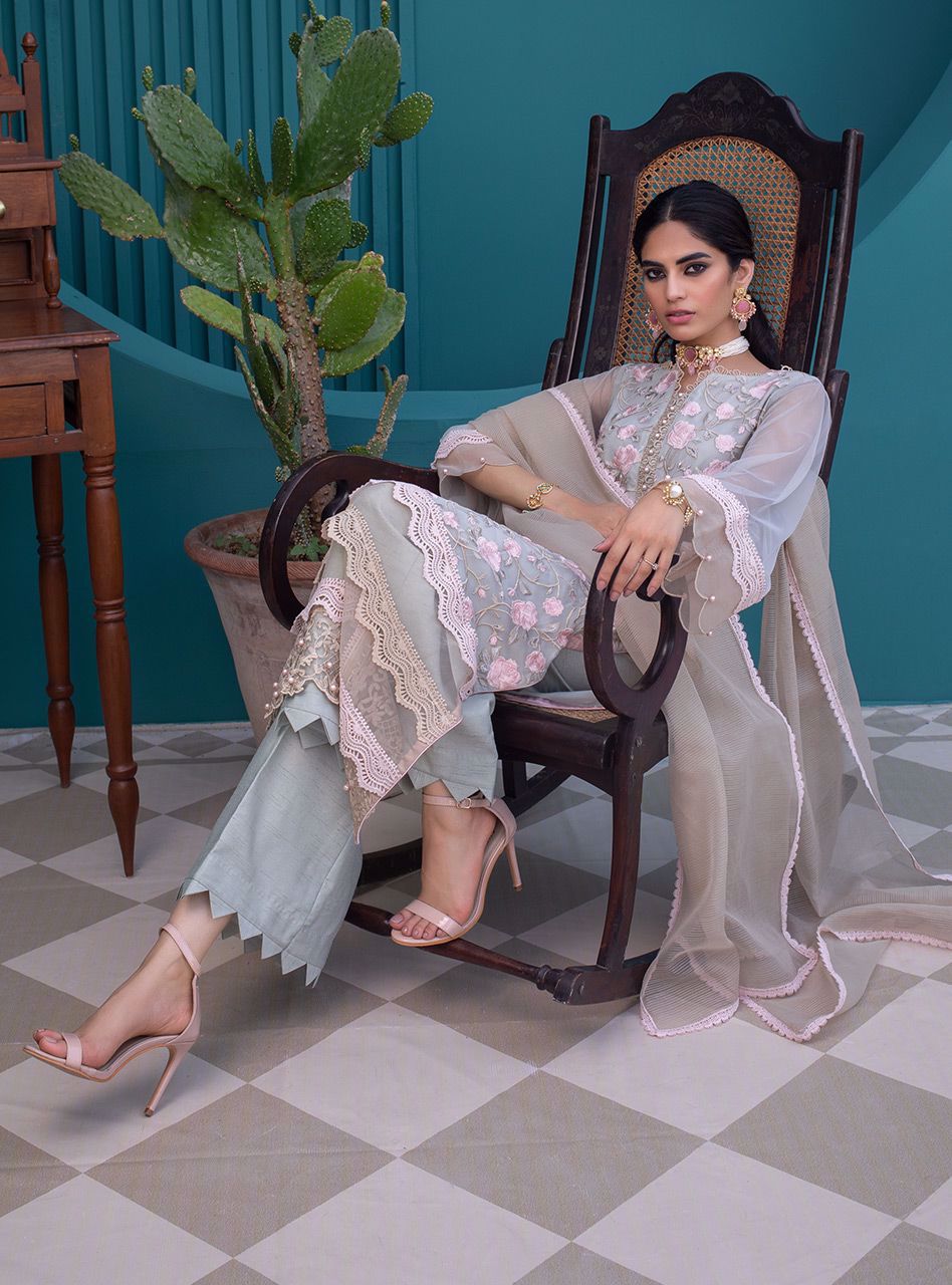 Zainab Chottani | Casual Pret | MINT MAGNIFICENCE