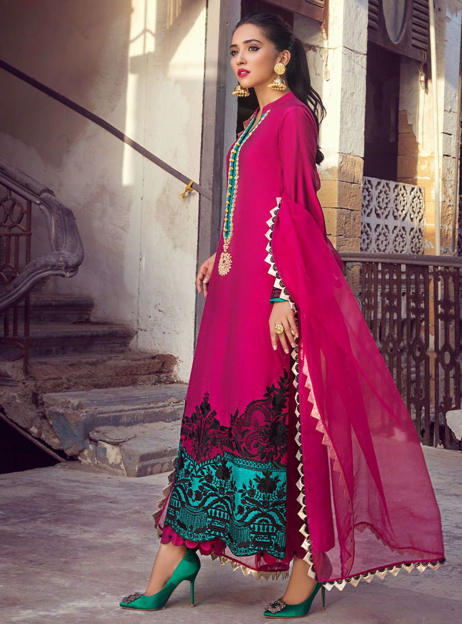 Zainab Chottani | Casual Pret | FANTASY IN FUSCHIA