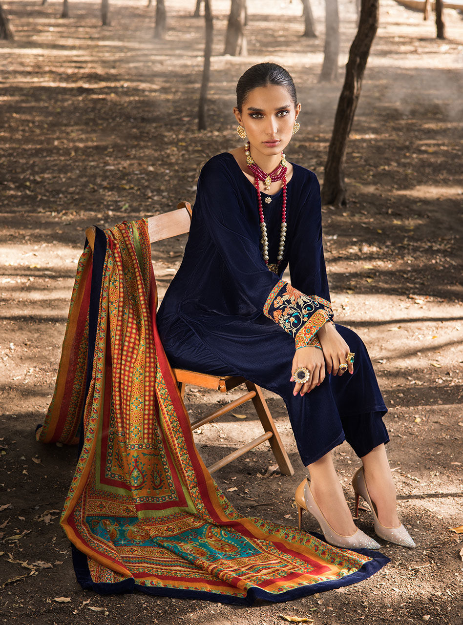 Zainab Chottani | Casual Pret | MELINA