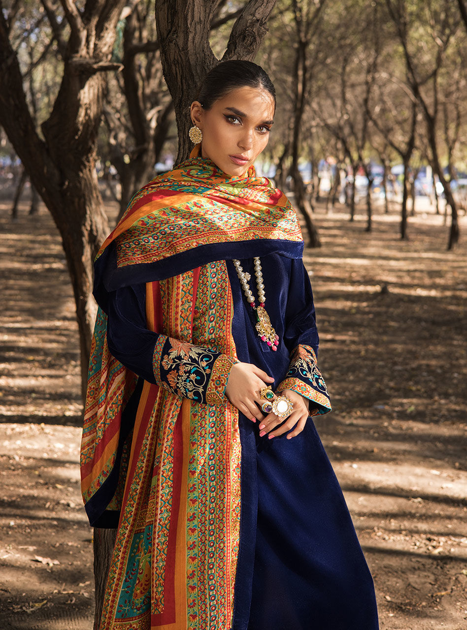 Zainab Chottani | Casual Pret | MELINA