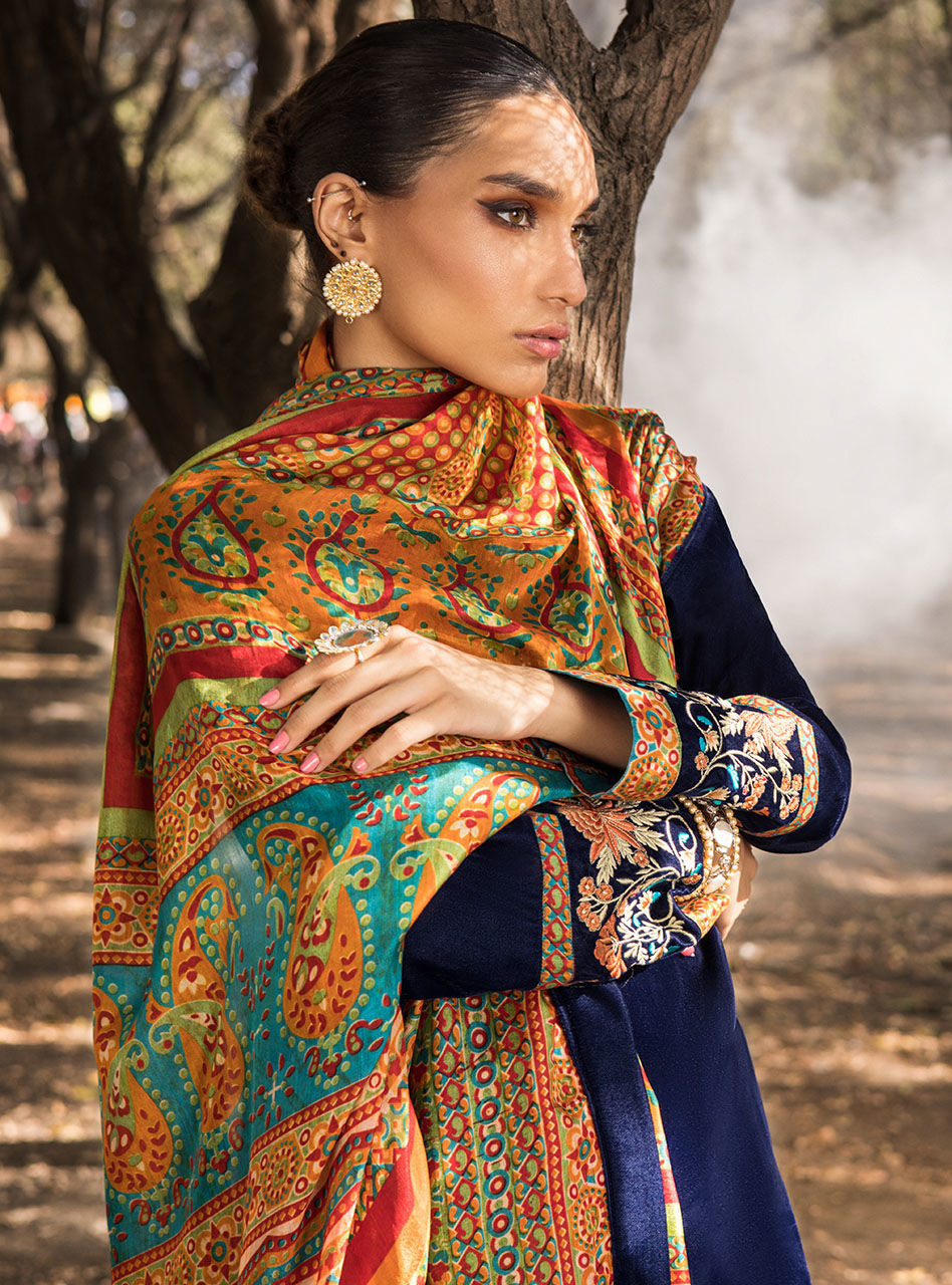 Zainab Chottani | Casual Pret | MELINA