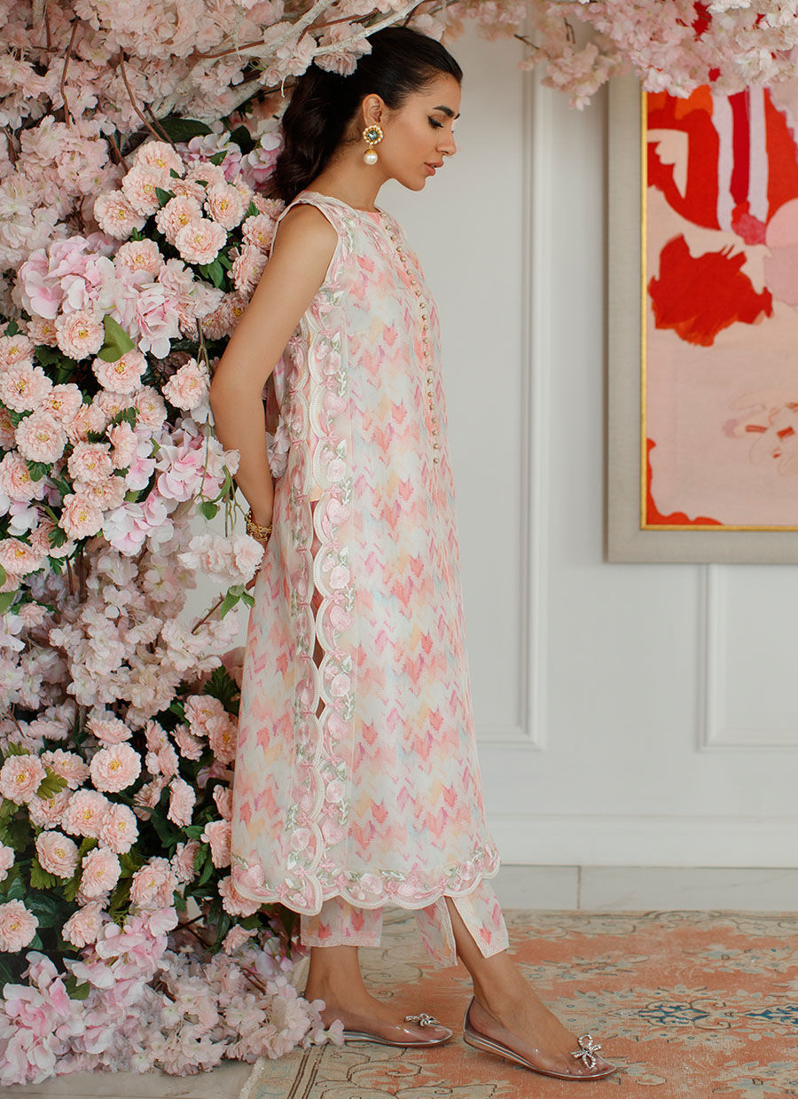Farah Talib Aziz | Designer Picks 24 | IKAT EMMA SHIRT AND DUPATTA