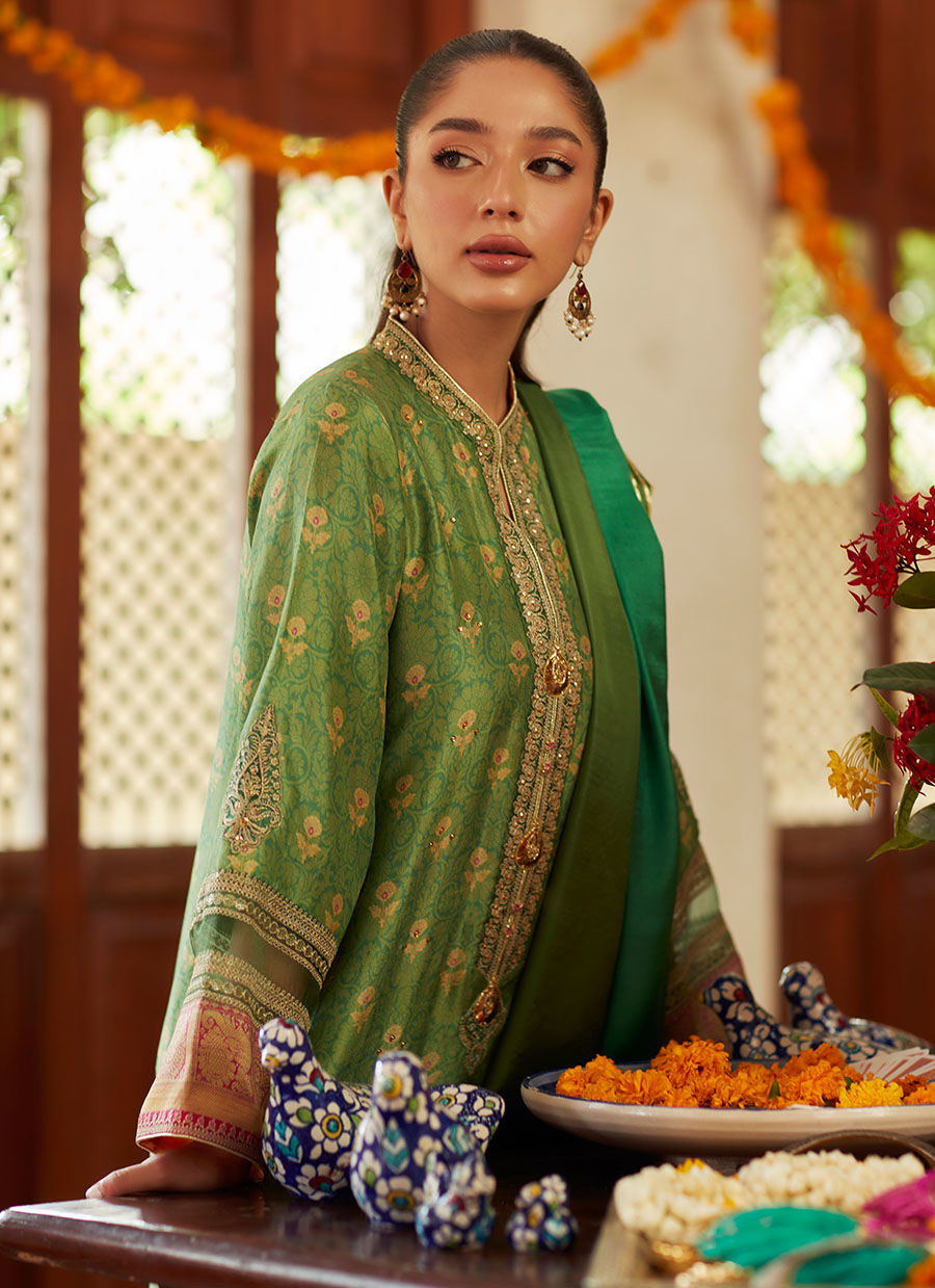 Farah Talib Aziz | Designer Picks 24 | RINA GREEN SHIRT AND DUPATTA