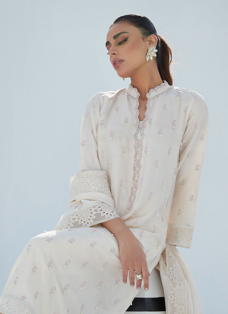Farah Talib Aziz | Designer Picks 24 | ROSIE IVORY SHIRT AND DUPATTA