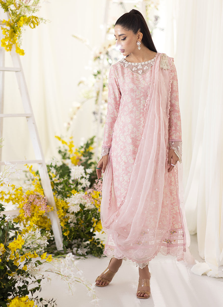 Farah Talib Aziz | Designer Picks 24 | OLEA BLUSH SILK SHIRT AND PRE-DRAPED DUPATTA