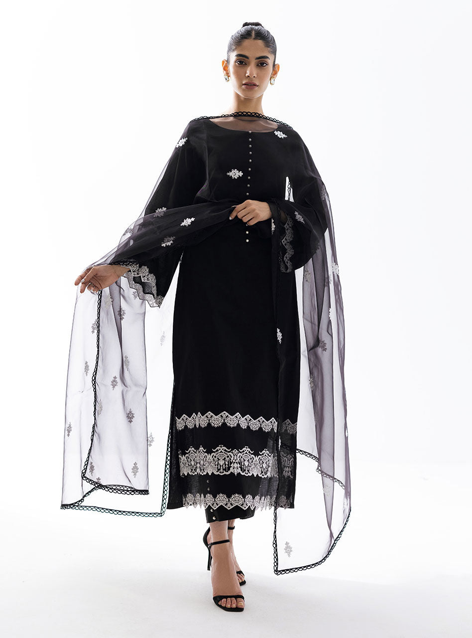 Zainab Chottani | Casual Pret | DARK SYMPHONY