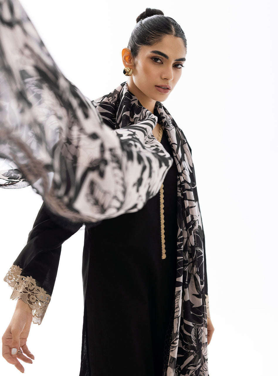 Zainab Chottani | Casual Pret | EBONY JASPER