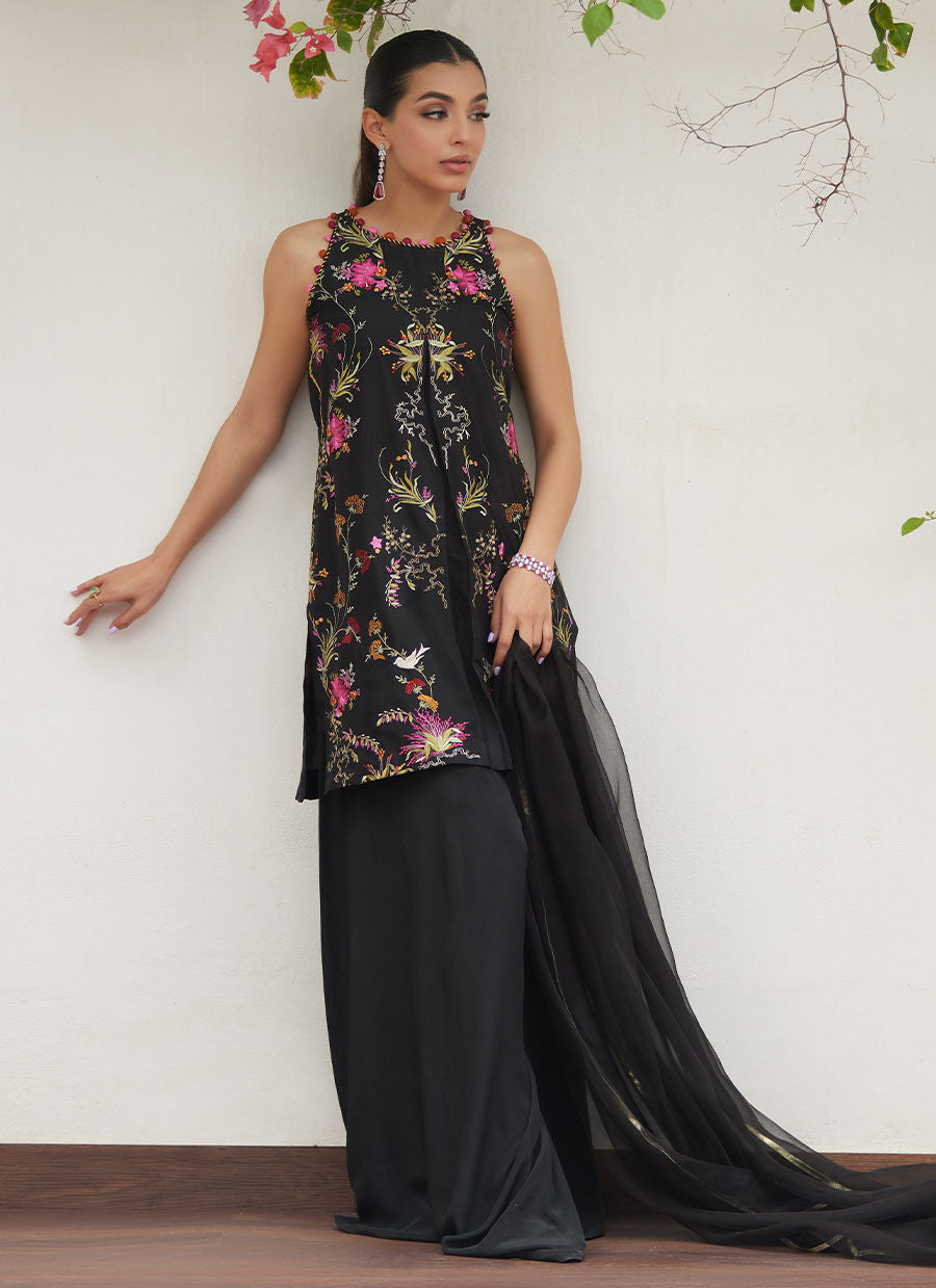 Farah Talib Aziz | Designer Picks 24 | SIYA BLACK EMBROIDERED SHIRT AND DUPATTA