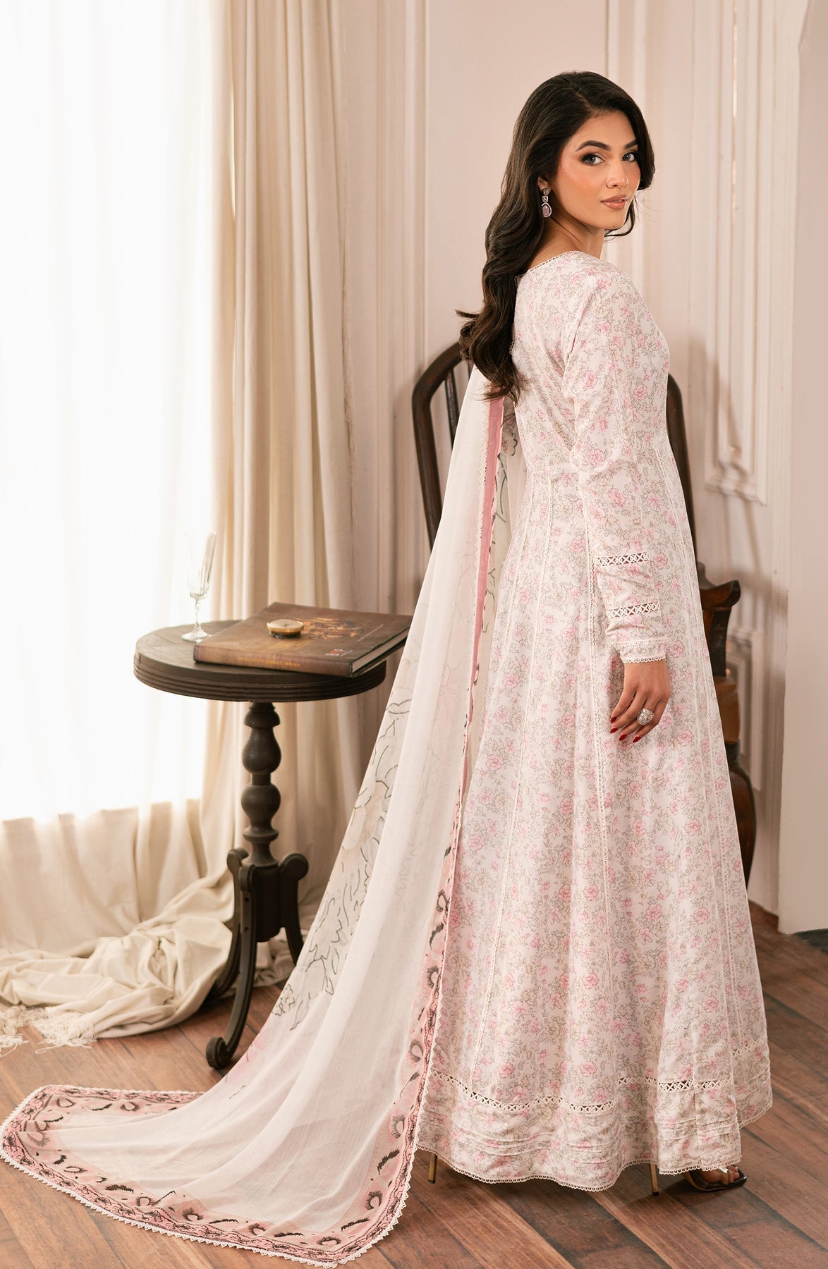 Zarif | Prints 24 | ZPC 01 LILY