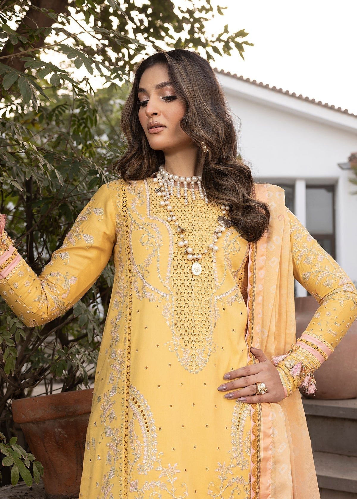 Shurooq | Luxury Lawn 25 | Abigail