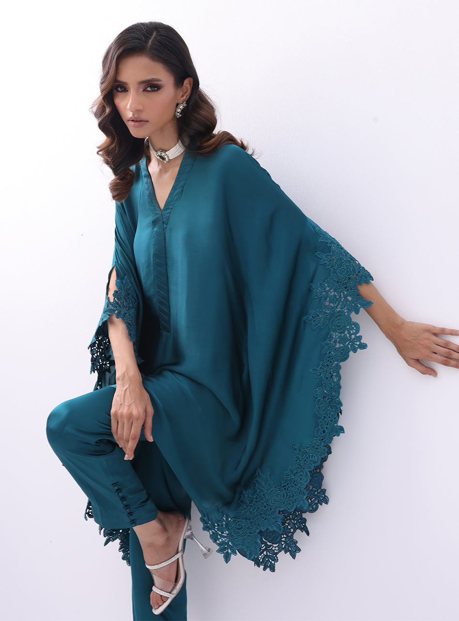 Zainab Chottani | Casual Pret | DIVINE HAZE