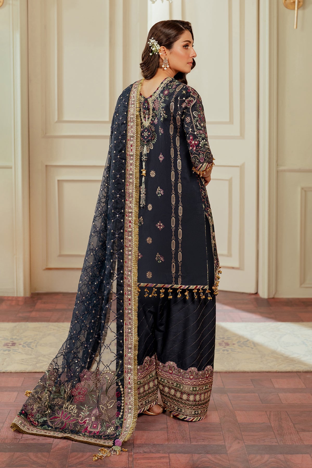 BAROQUE__EMBROIDERED SILK CH13-07 STITCHED