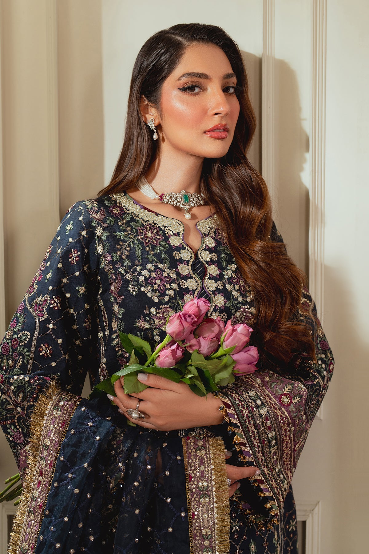 BAROQUE__EMBROIDERED SILK CH13-07 STITCHED