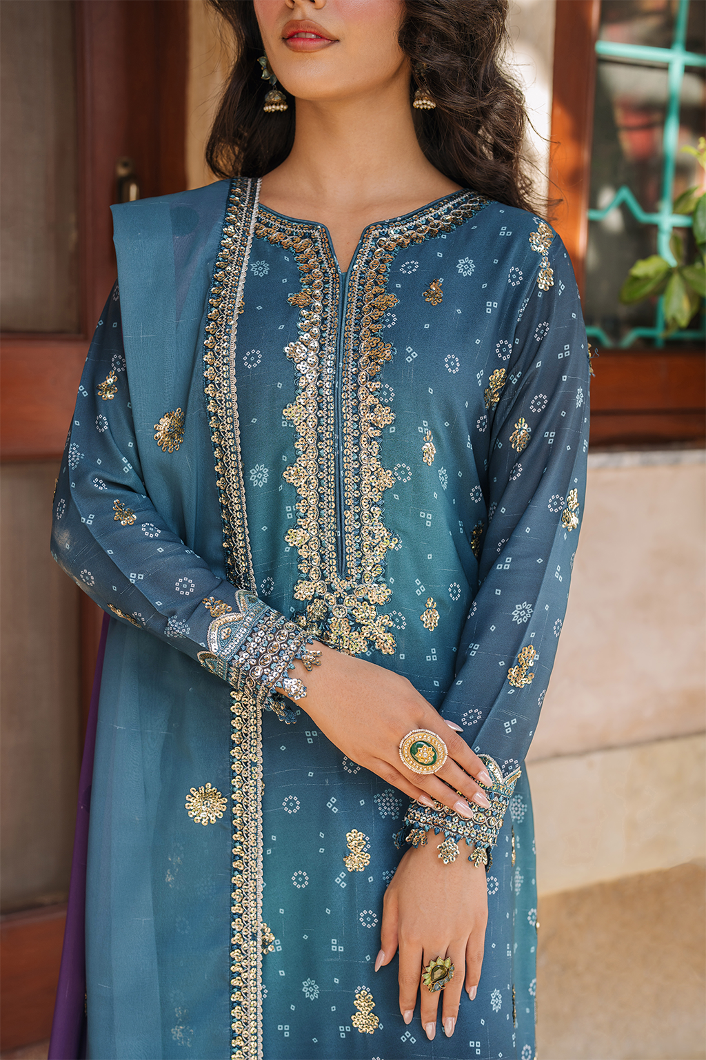 Iznik | Bandhani Formals | UE-335