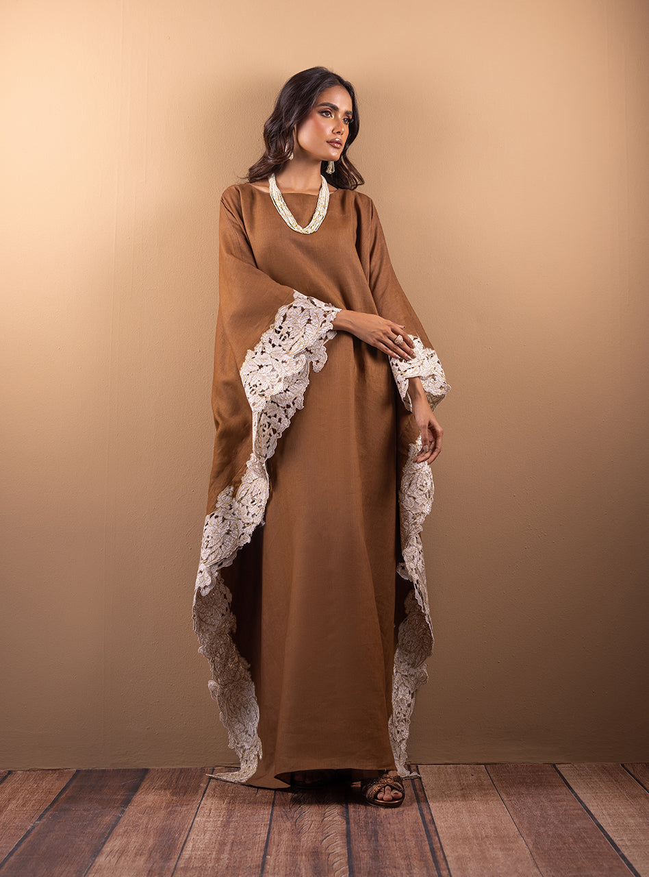 Zainab Chottani | Semi Formals | CINNAMON SAND