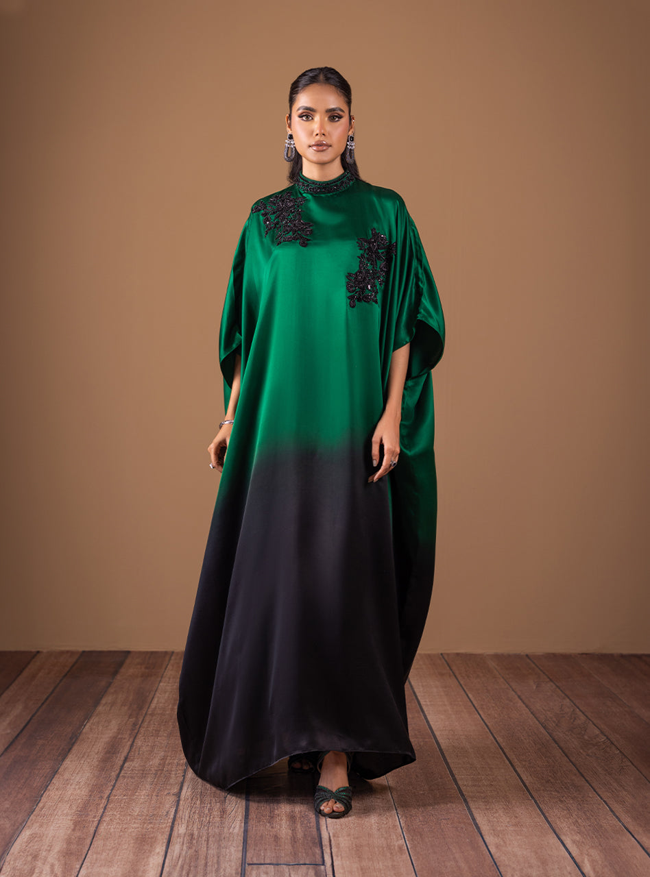 Zainab Chottani | Semi Formals | EMERALD FLAME