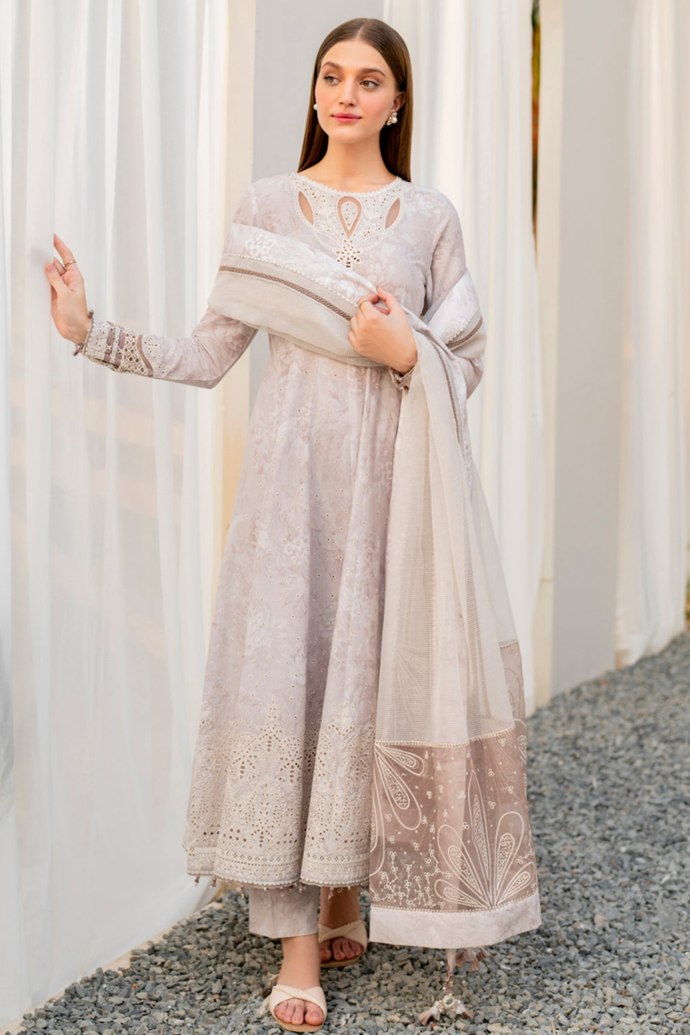 Jazmin | Summer Lawn | USE-9063