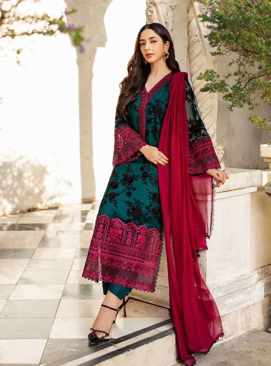 Zainab Chottani | Ramadan Edit 25 | Emerald Twilight