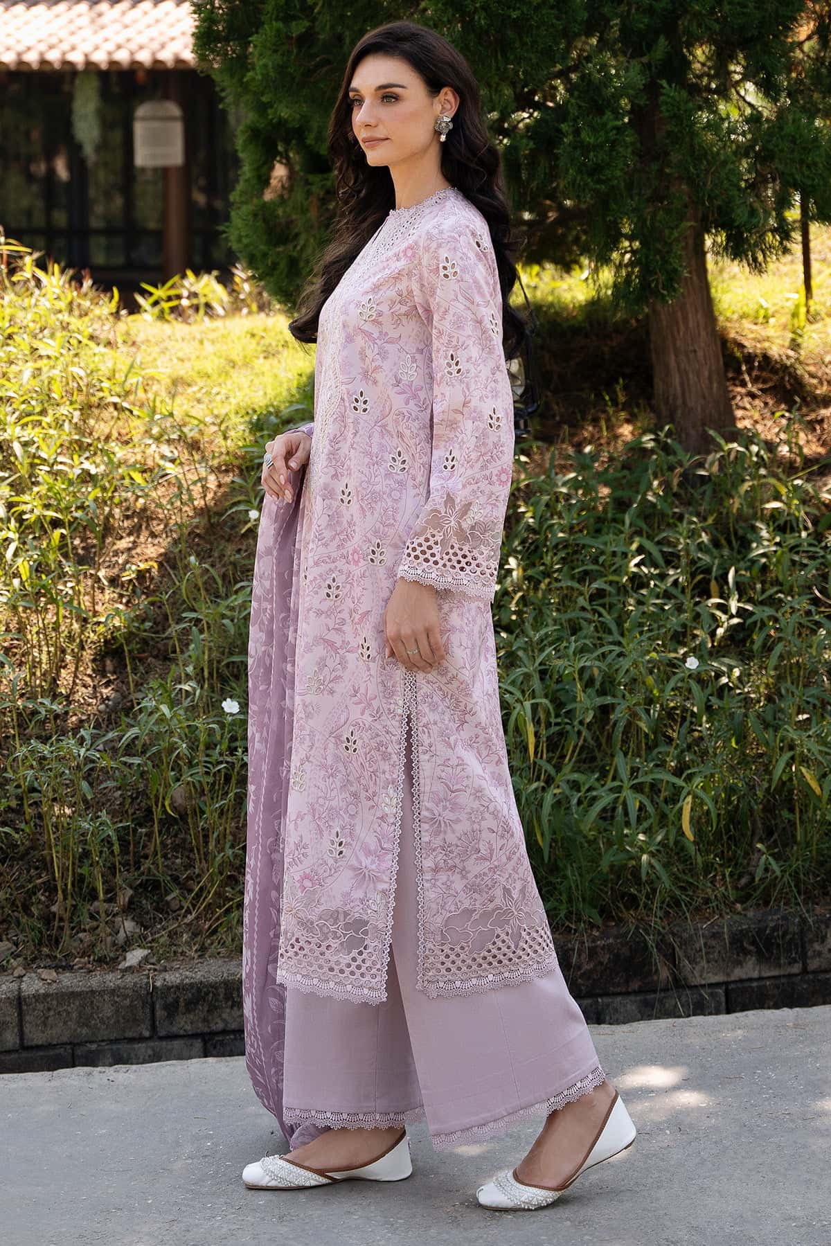 Afrozeh | Damask The Holiday Edit 25 | Lunetta B