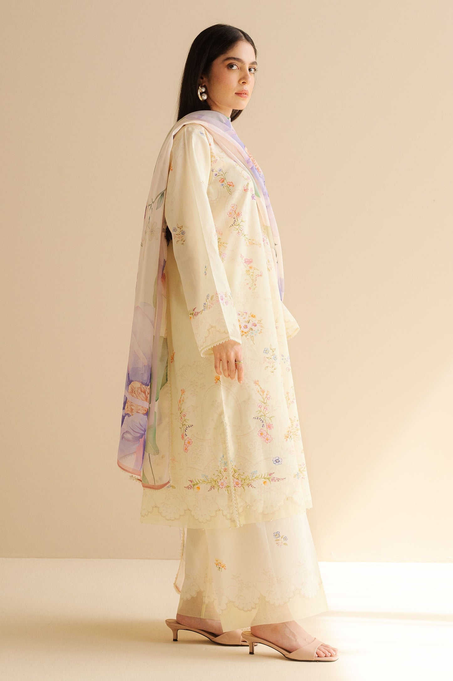 Zara Shahjahan | Coco Prints | Aria-3B