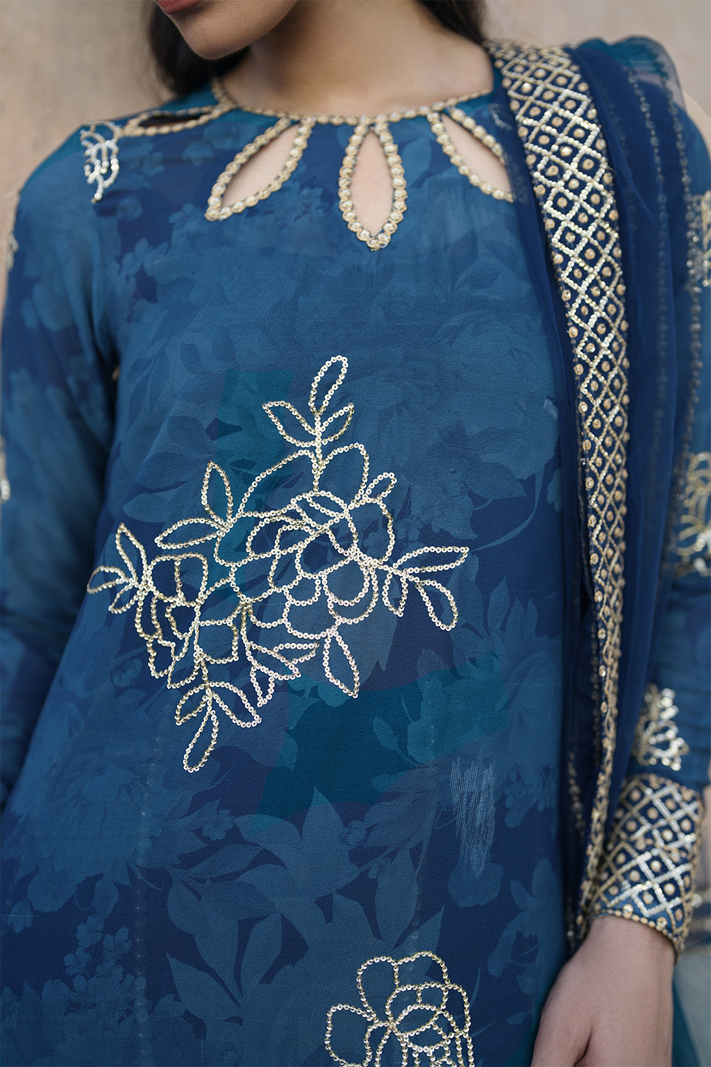 Iznik | Bandhani Formals | UE-331