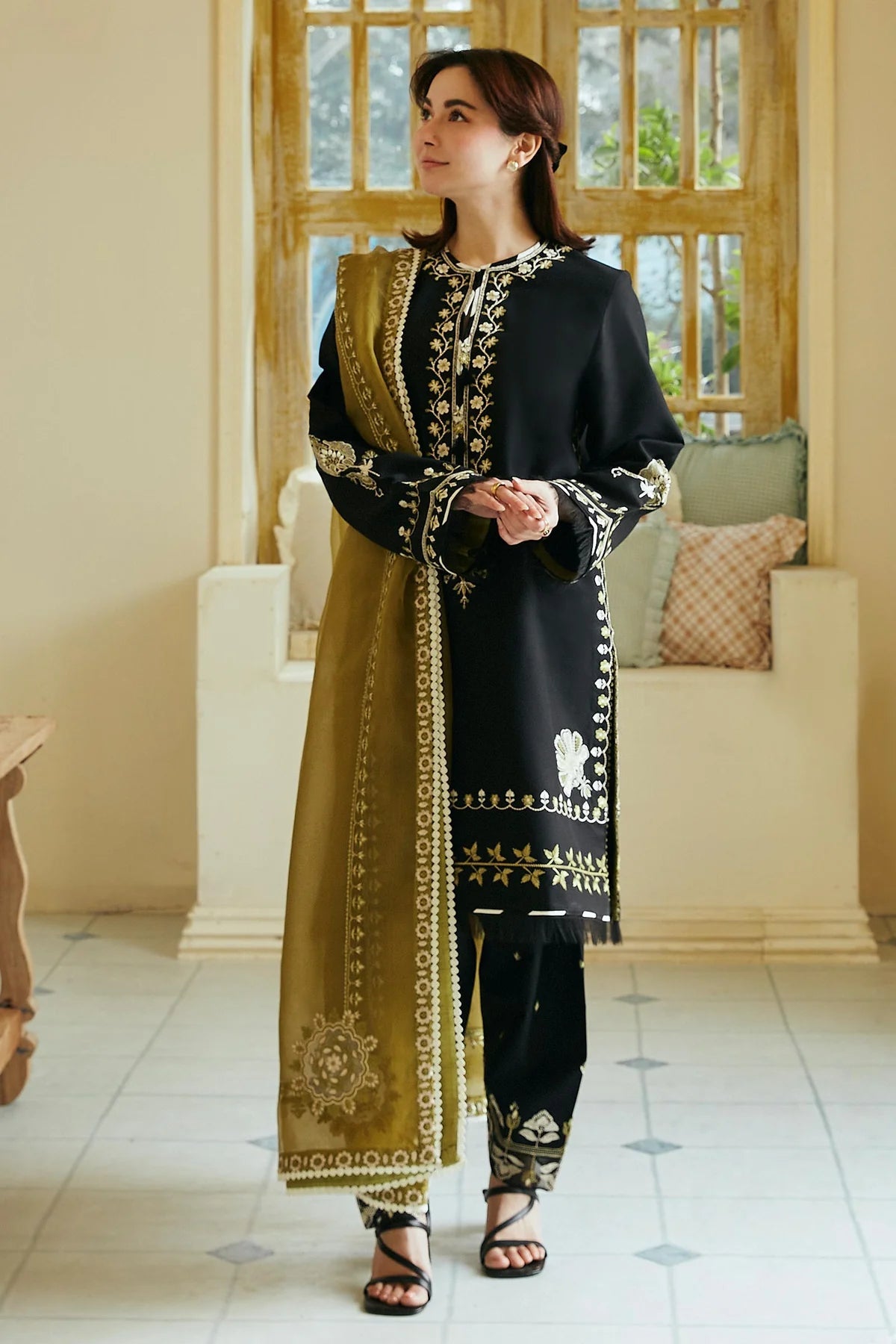 Zara Shahjahan | Coco Lawn 24 | ARZOO-1B
