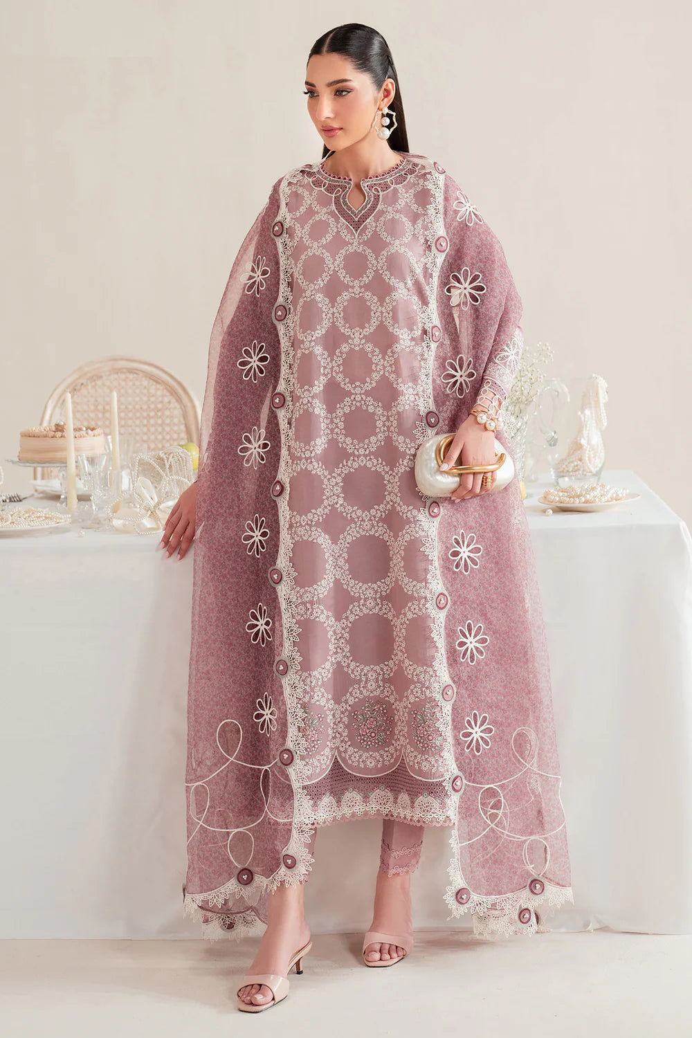 Jazmin | Iris EMBROIDERED LAWN IL'25-D10