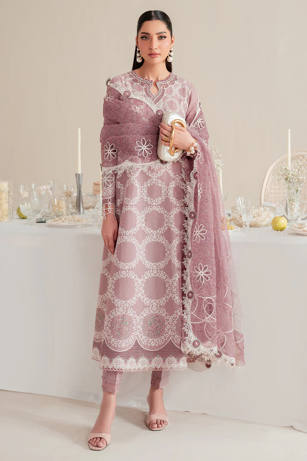 Jazmin | Iris EMBROIDERED LAWN IL'25-D10