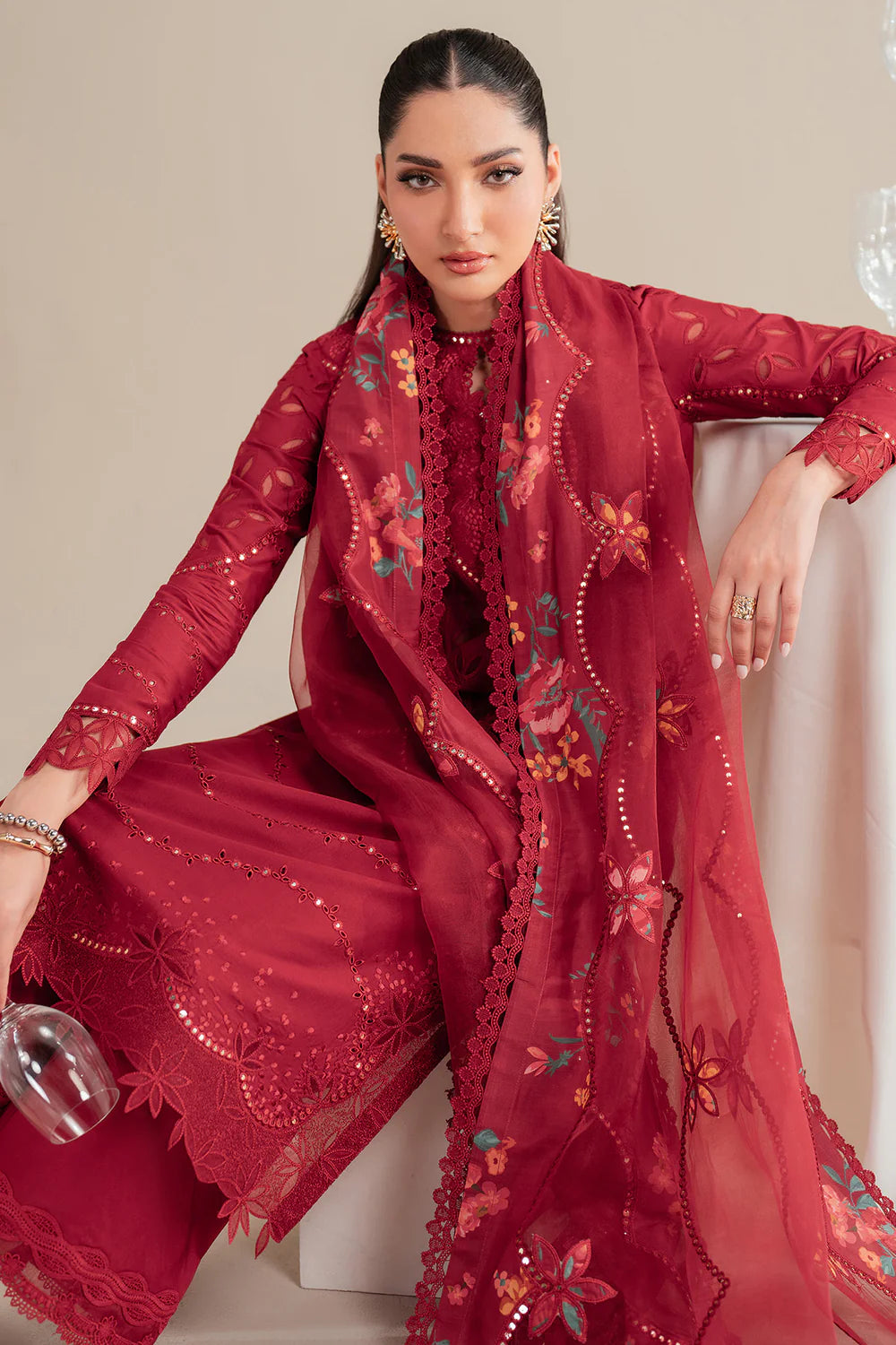 Jazmin | Iris EMBROIDERED LAWN IL'25-D03