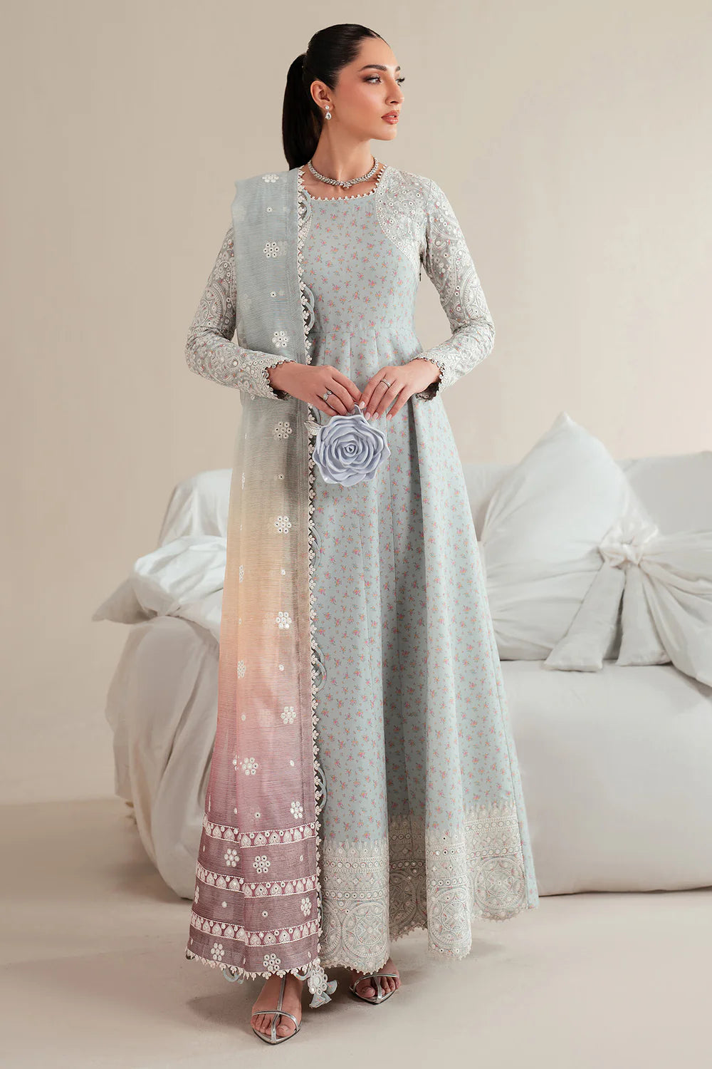 Jazmin | Iris EMBROIDERED LAWN IL'25-D04