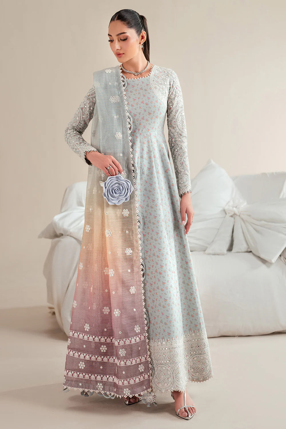 Jazmin | Iris EMBROIDERED LAWN IL'25-D04