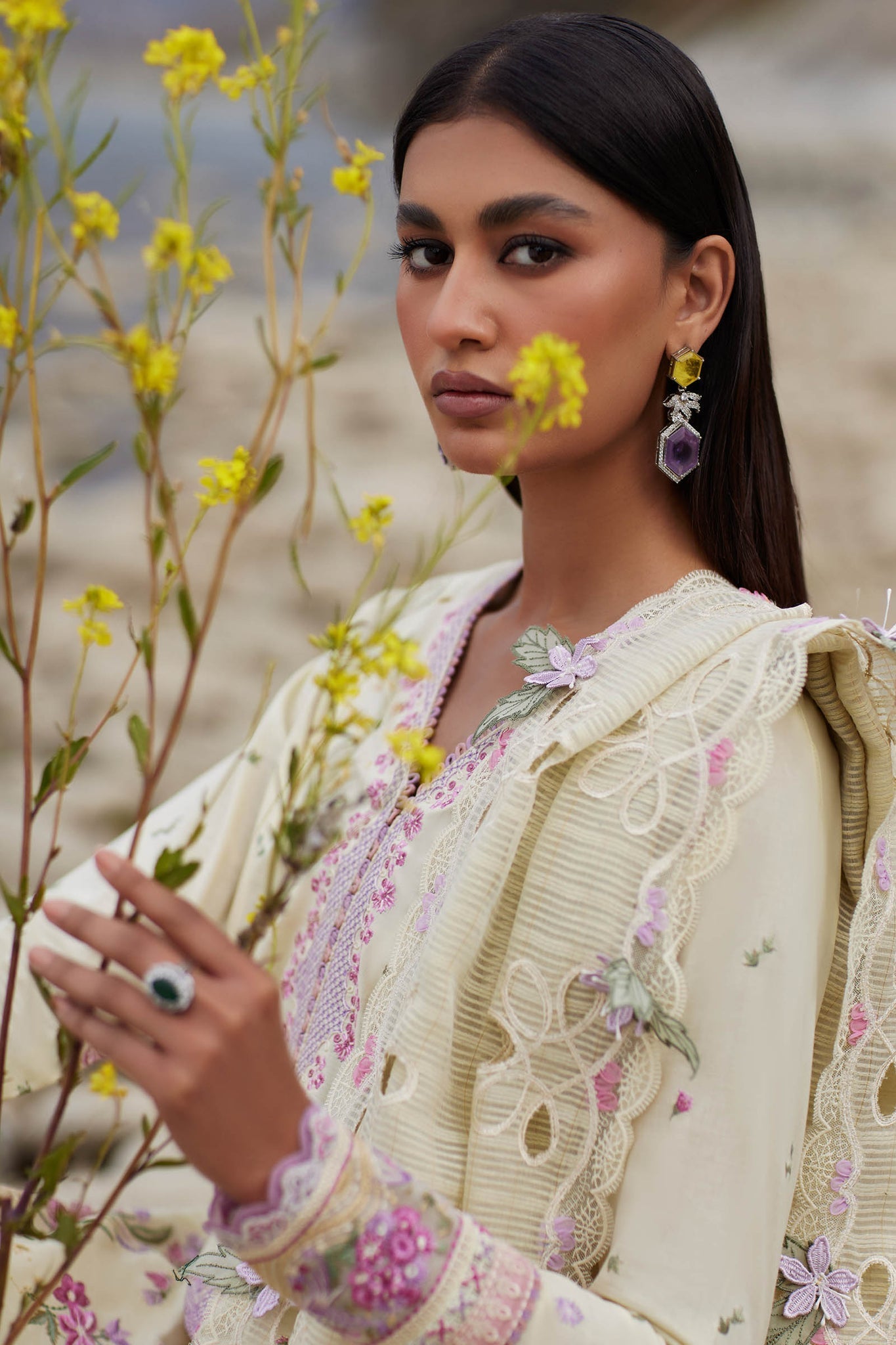 Elan | Lawn’24 | NEDINE (EL24-02 B)