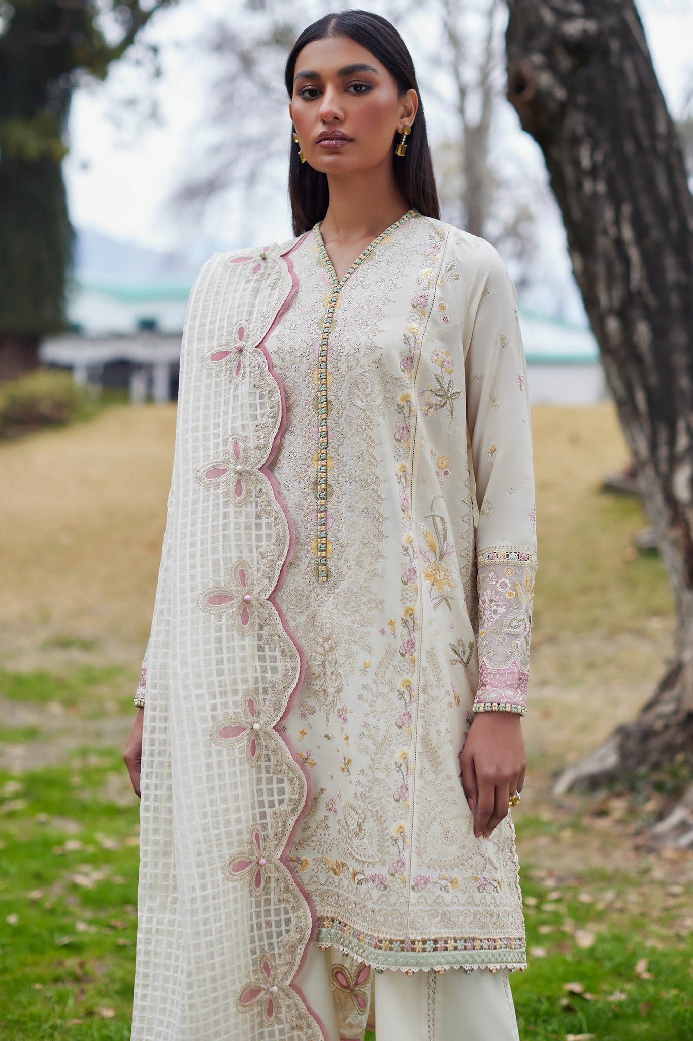 Elan | Lawn’24 | NEZIHA (EL24-05 A)