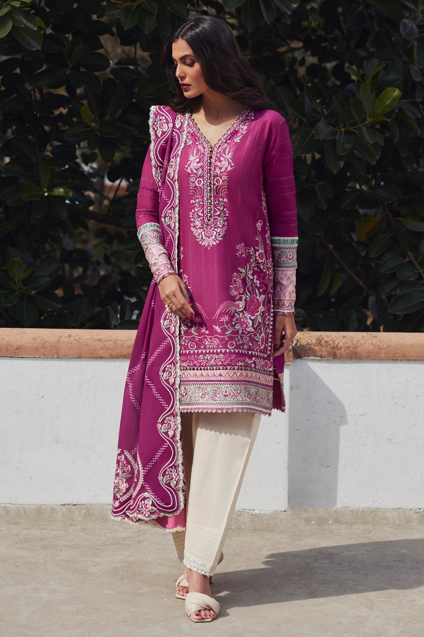 Elan | Lawn’24 | AIRA (EL24-10 A)