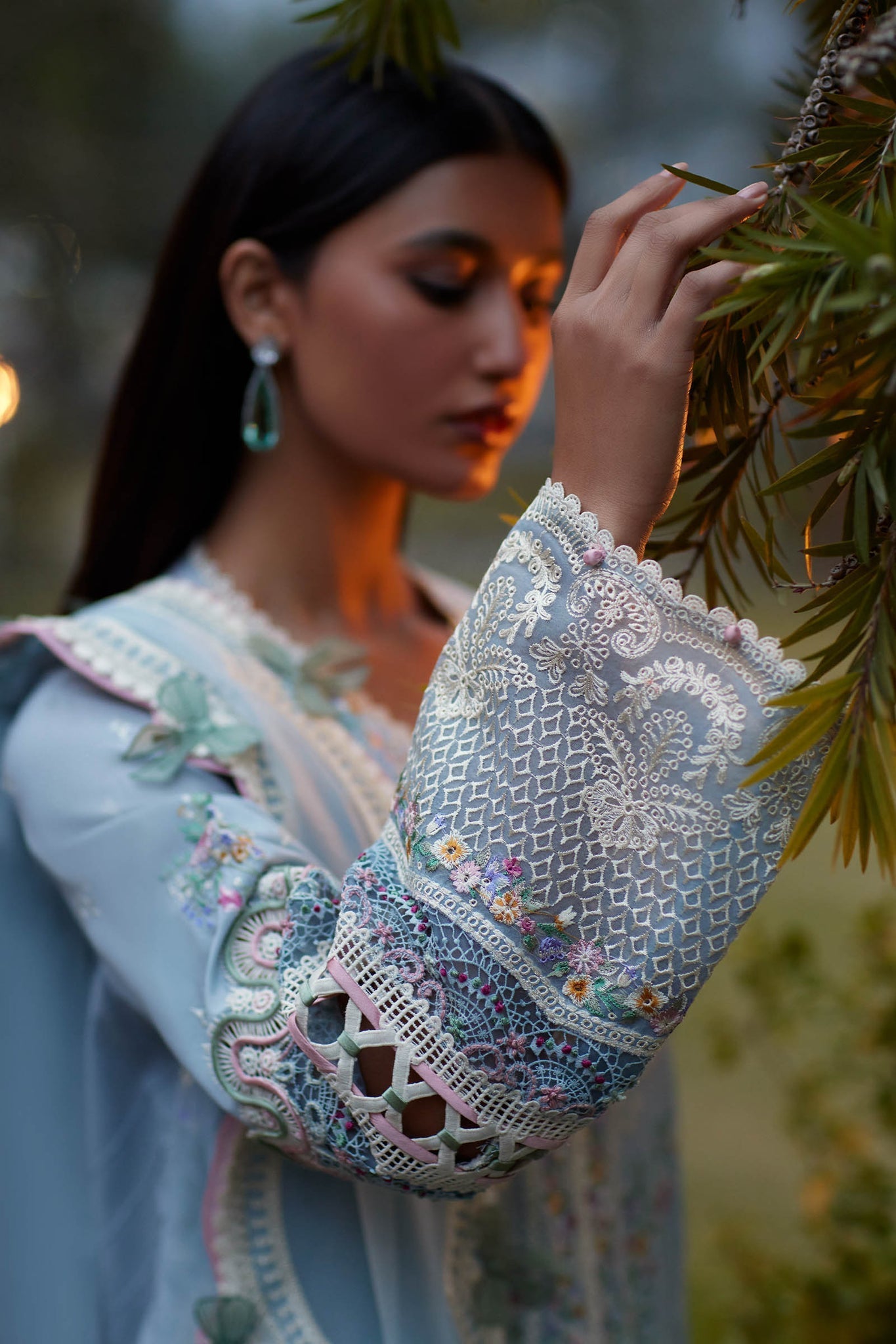 Elan | Lawn’24 | MIRZETA (EL24-11 A)