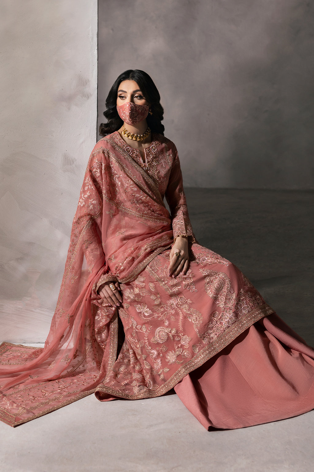 Flossie | Laconic Formals | FE - 907 A
