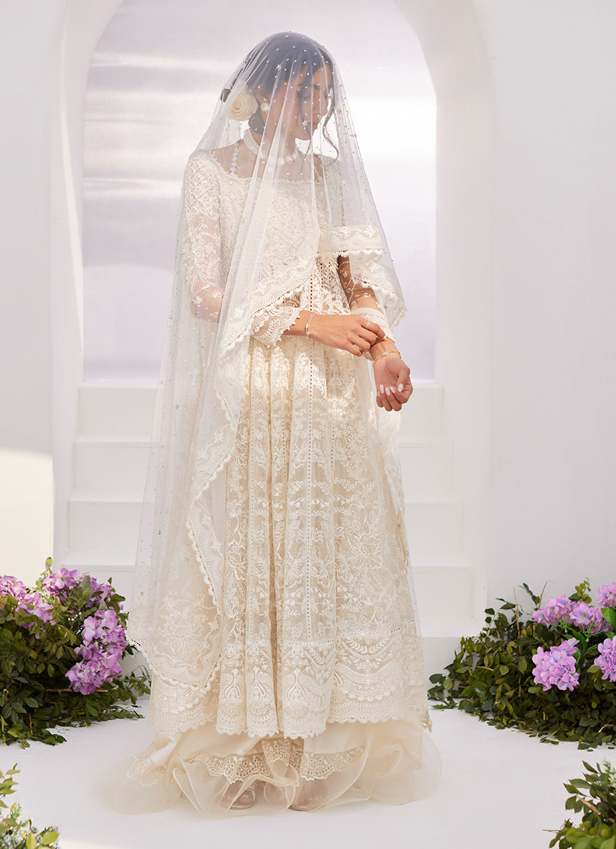 Farah Talib Aziz | Zaza Luxe Pret 24 | MAELLE IVORY EMBROIDERED AND EMBELLISHED KALIDAAR
