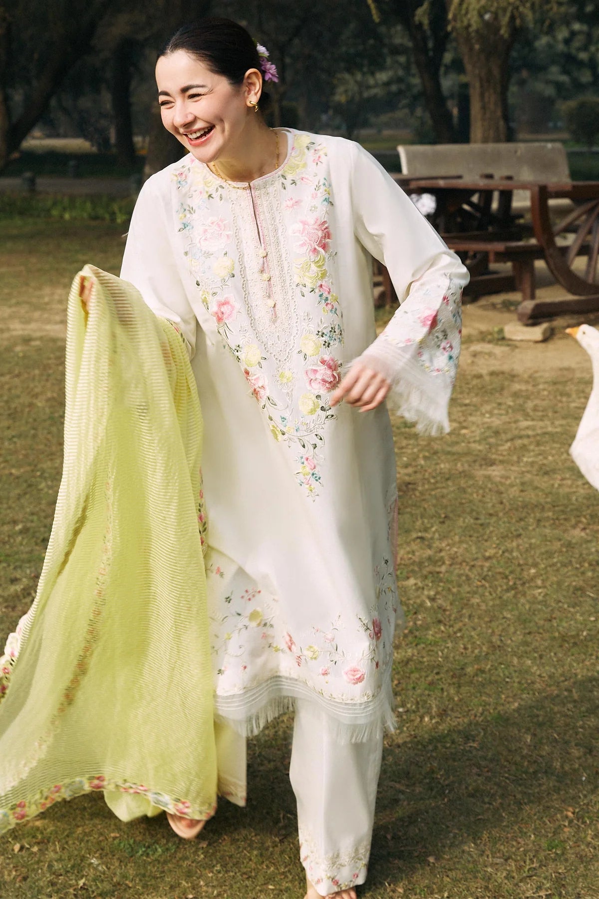 Zara Shahjahan | Coco Lawn 24 | JANAAN-7B