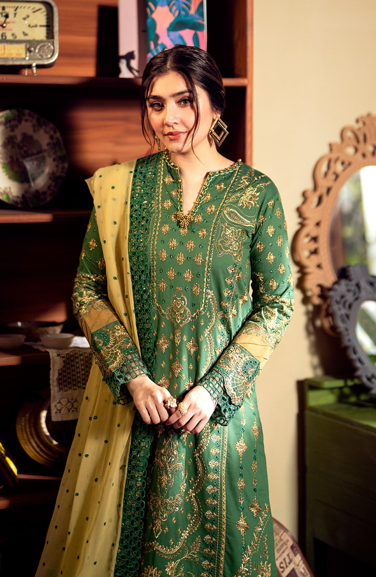 Maryum N Maria | Luxury Lawn 24 | Dure