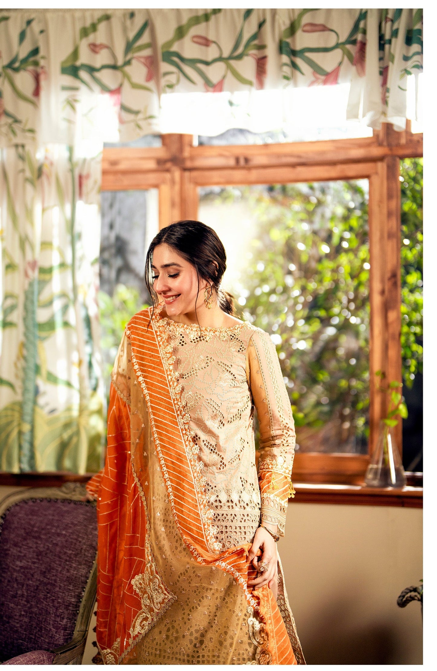 Maryum N Maria | Luxury Lawn 24 | Nora