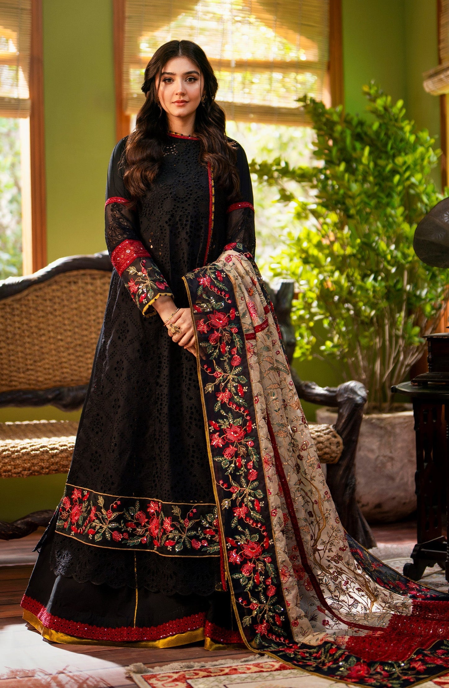 Maryum N Maria | Luxury Lawn 24 | Zayna