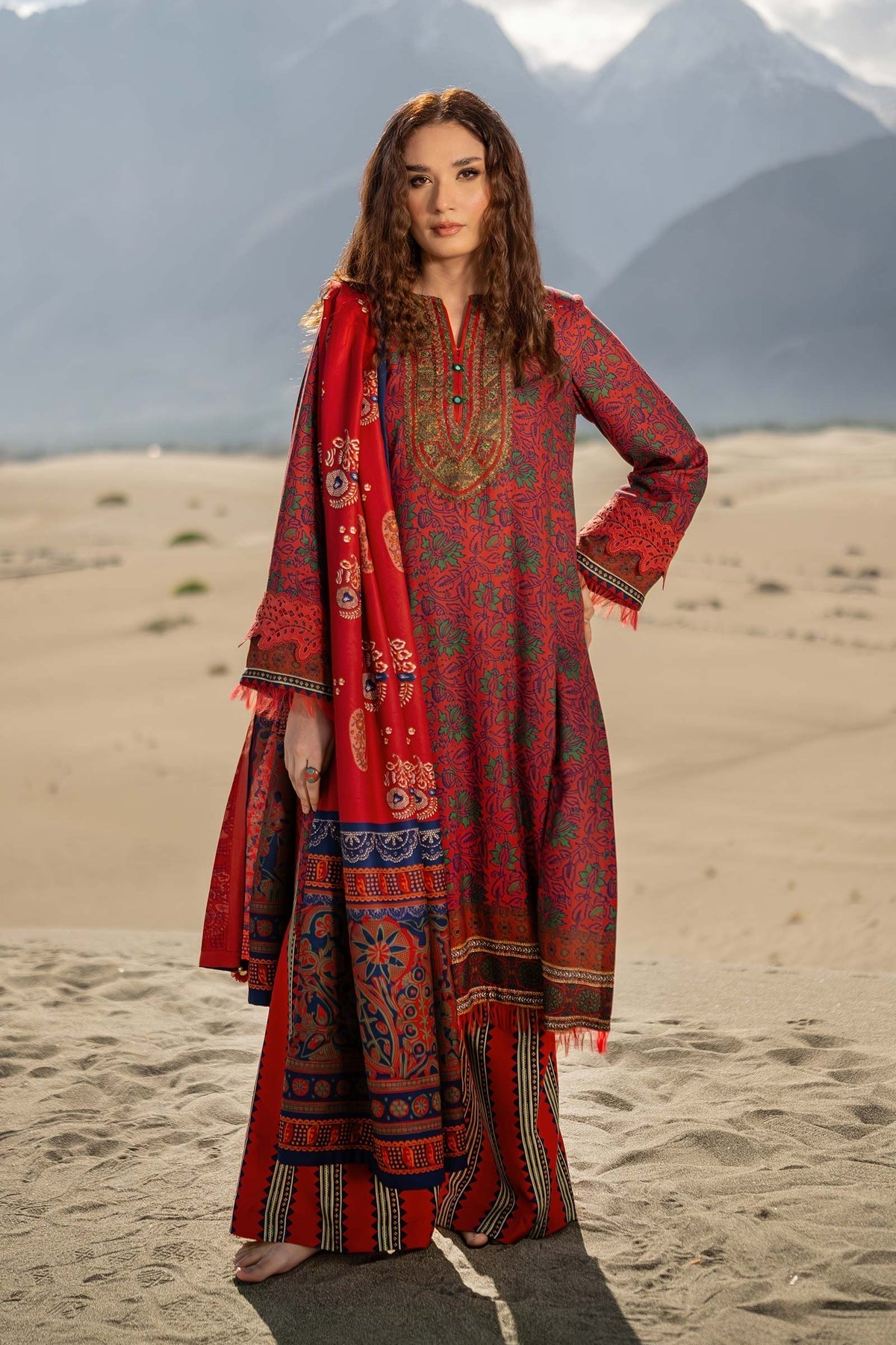 Maria B | Winter Basics 2024 | 511-B