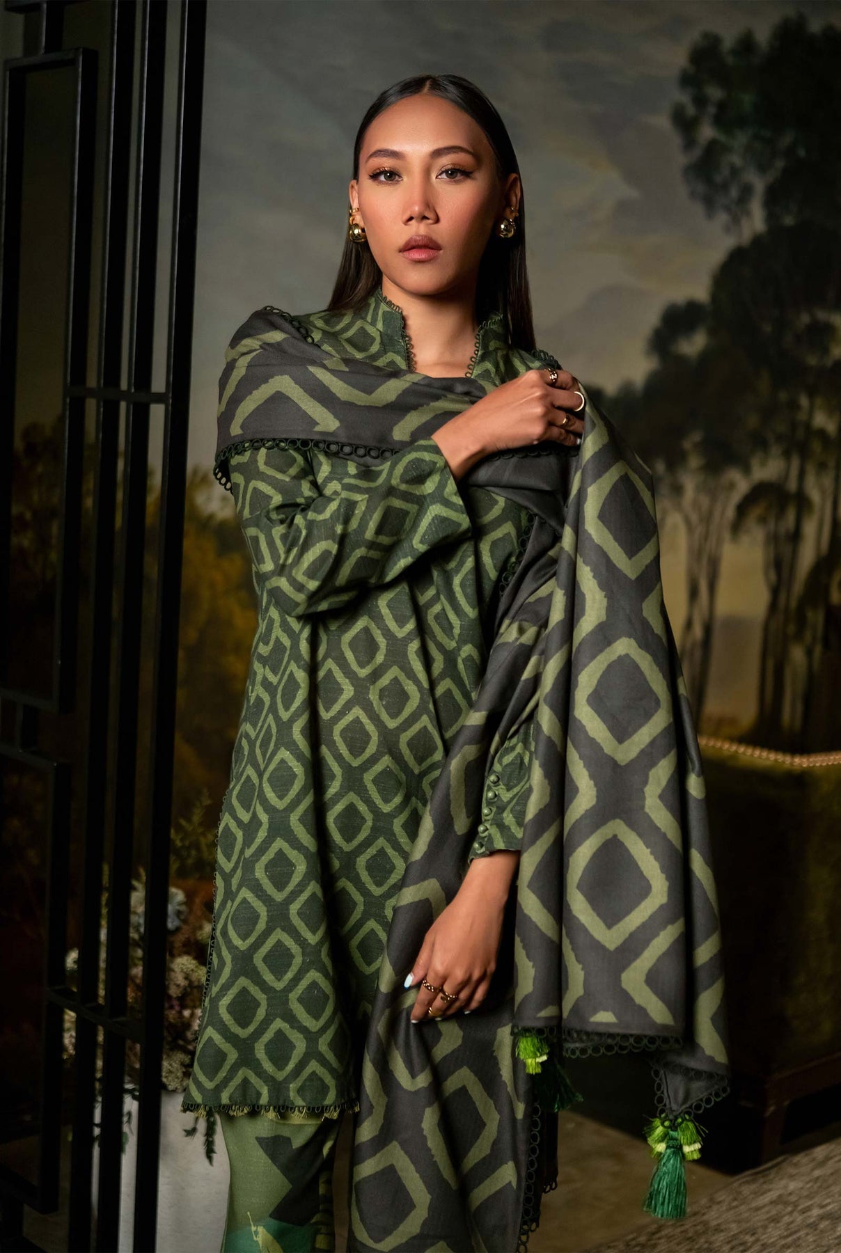 Maria B | Winter Basics 2024 | 506-A