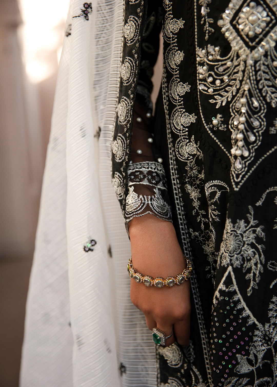 Maria Osama Khan | Rang e Noor Eid Edit | Neel Kamal-Black