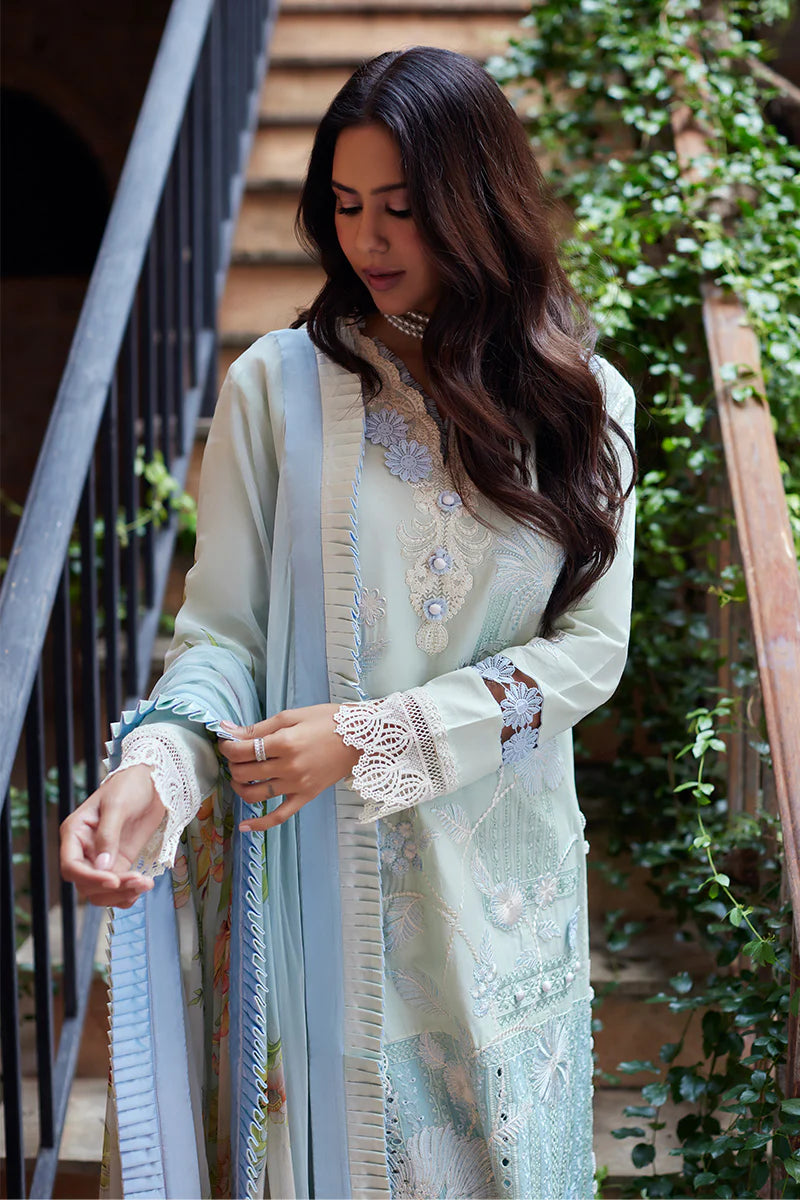 Mushq | Te Amo Luxury Lawn 24 | CAPRI CHARM